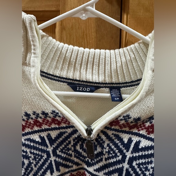 Izod Quarter Zip Sweater size small - Picture 2 of 3
